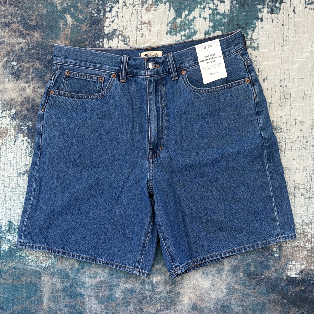 Madewell 1997 Denim Bermuda Shorts (29 & 30) - Dowe/Blue wash - NWT